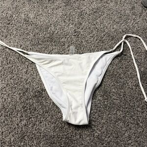 Tie-Side White Bikini Bottom – Classic Women's Swimwear